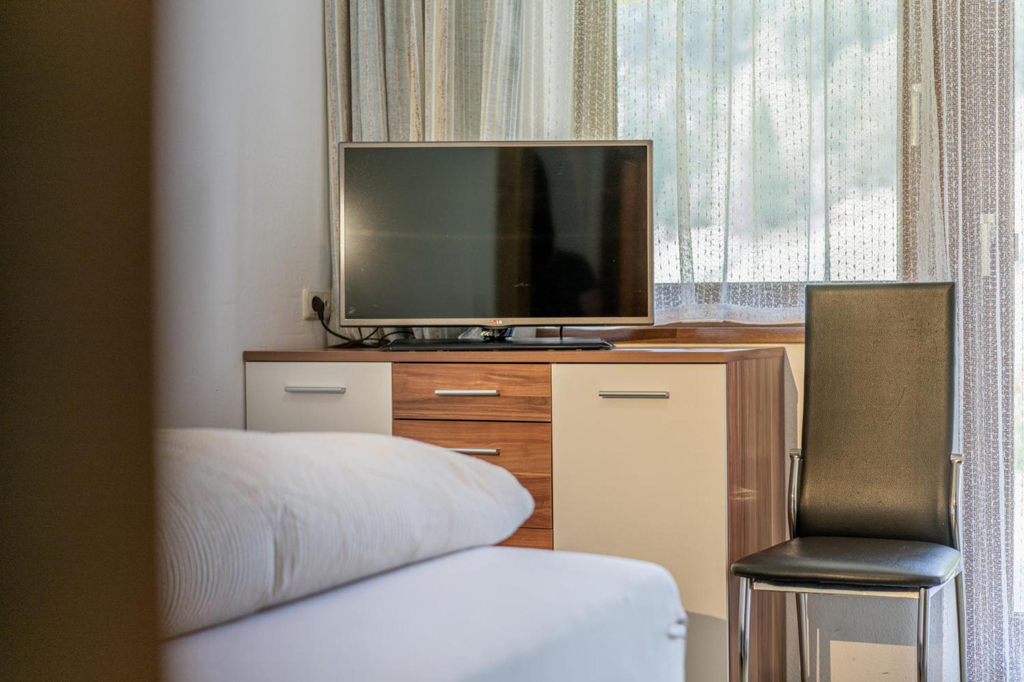 Garni Raphaela Apartment Solden Bagian luar foto
