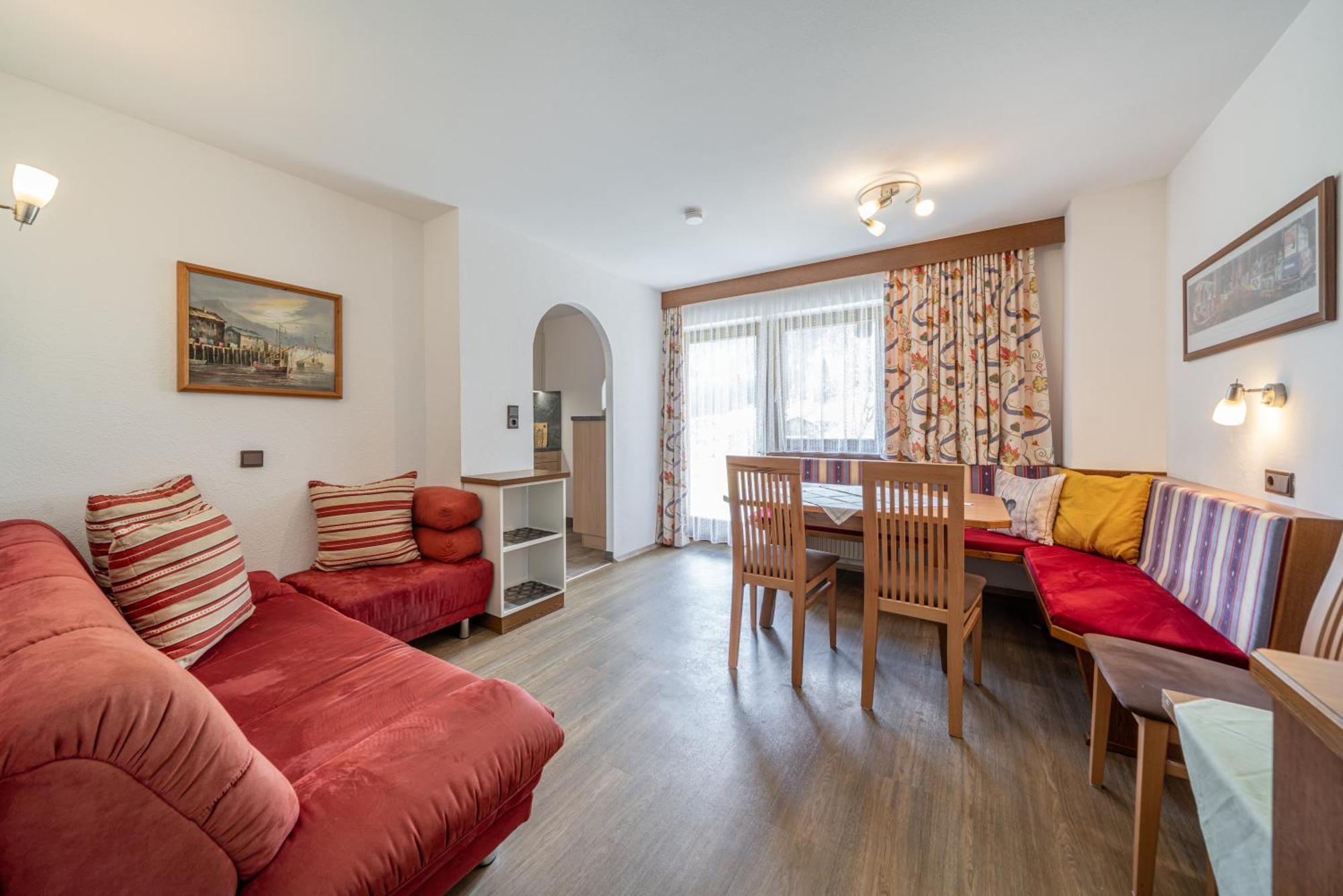Garni Raphaela Apartment Solden Bagian luar foto